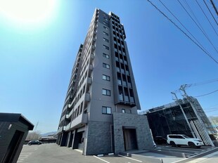 THE SQUARE Glory Residenceの物件外観写真